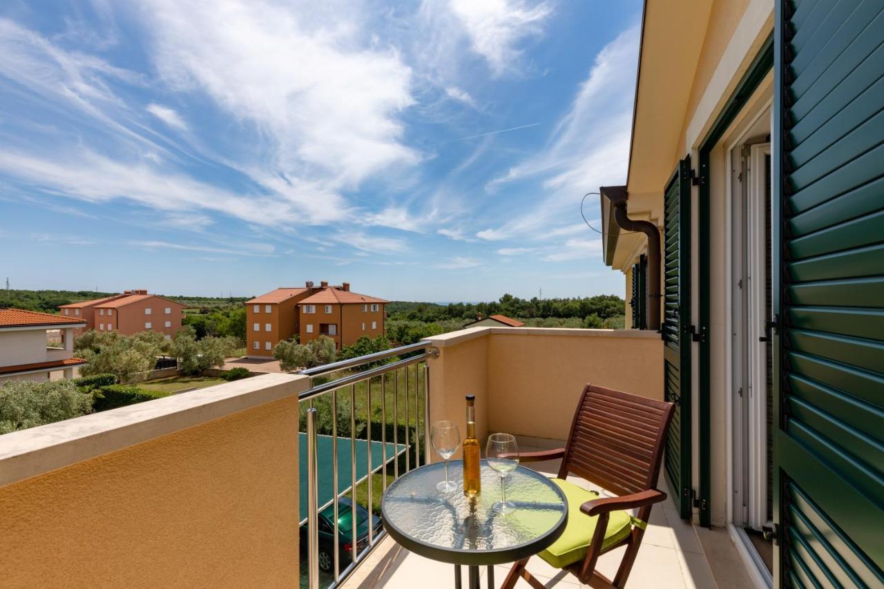 B&B Villa Oasa 1 Ровинь Экстерьер фото