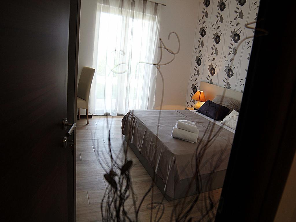 B&B Villa Oasa 1 Ровинь Экстерьер фото
