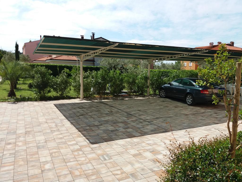 B&B Villa Oasa 1 Ровинь Экстерьер фото