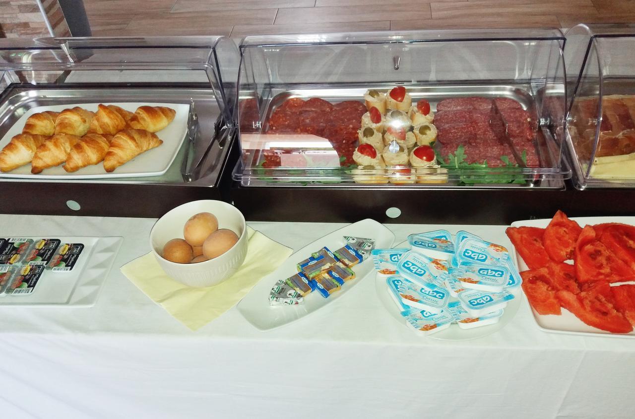 B&B Villa Oasa 1 Ровинь Экстерьер фото
